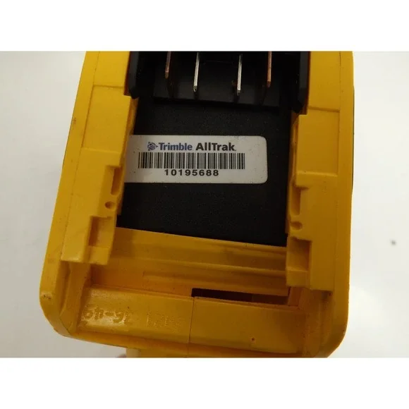 DEWALT 20V MAX DCS491 Cordless 18-Gauge Swivel Head Shears (Tool Only) - Picture 10 of 12